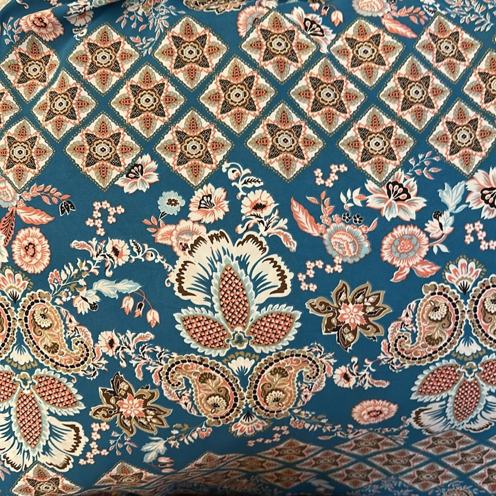 Patterned Maxi Dress - Picture 6 of 6